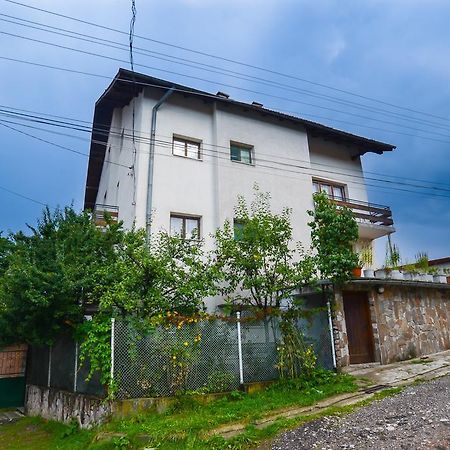 Topuzovi Guest House Dobriniște Exterior foto