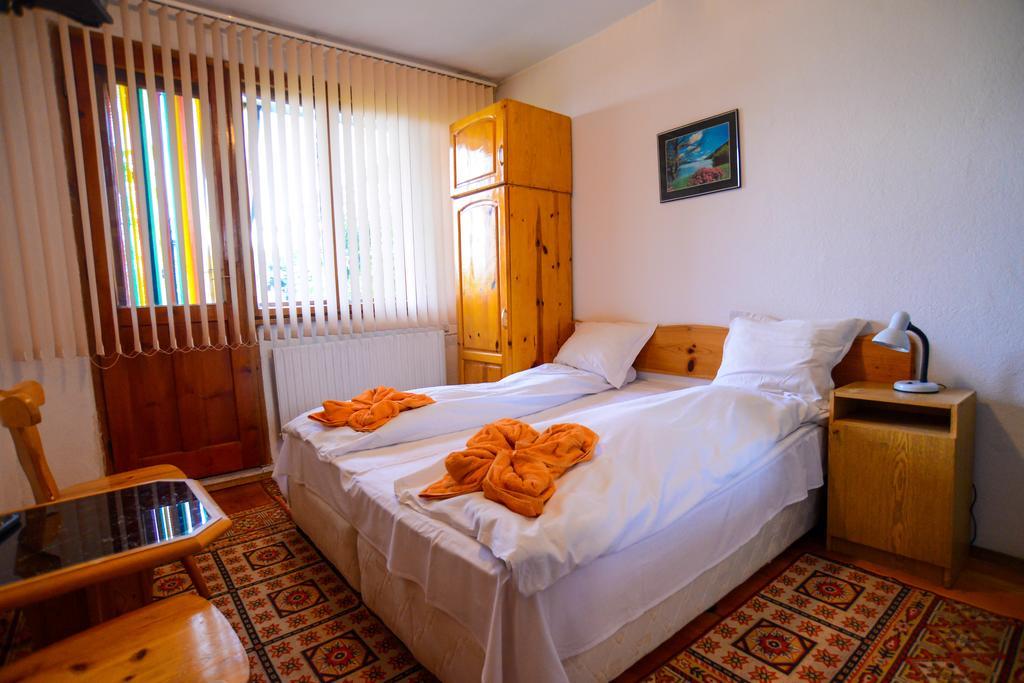 Topuzovi Guest House Dobriniște Cameră foto